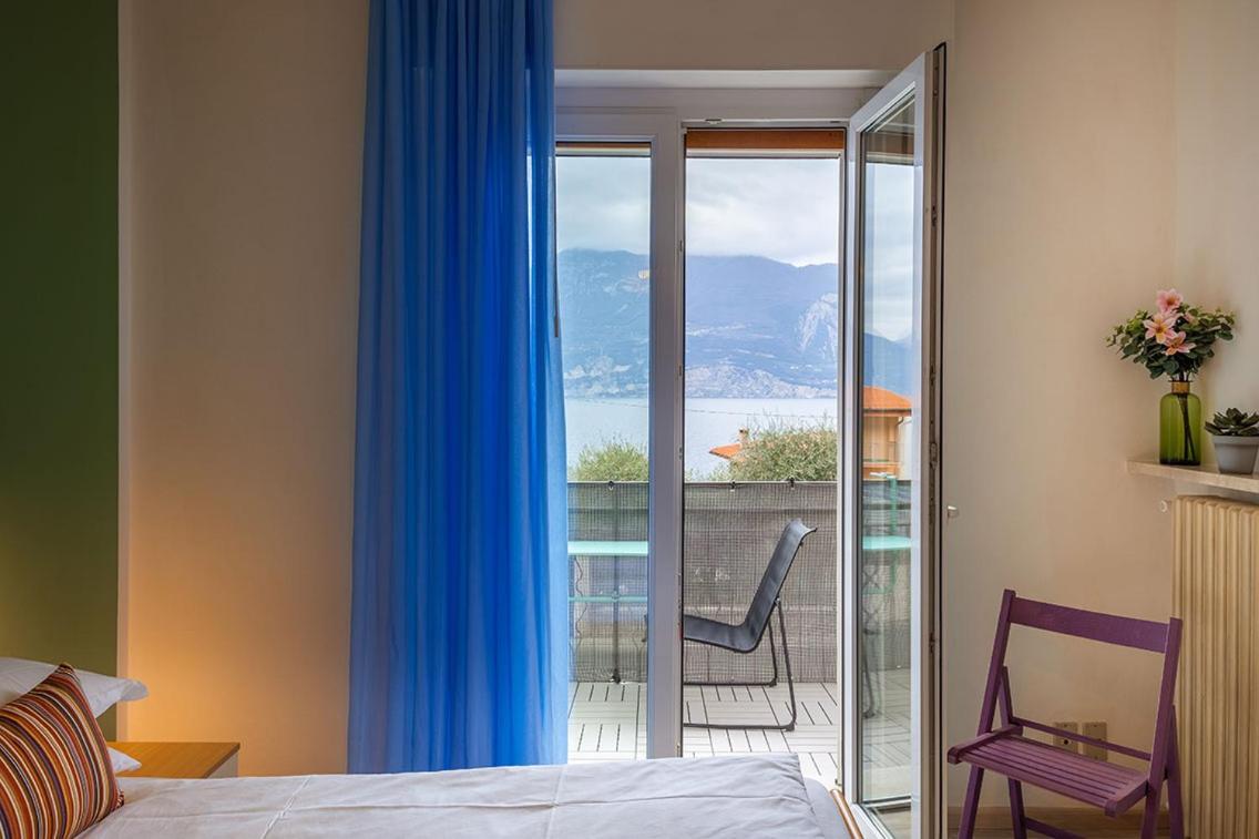 Lake View With Aircon - 5 Minutes From The Beach! Brenzone sul Garda Exterior foto
